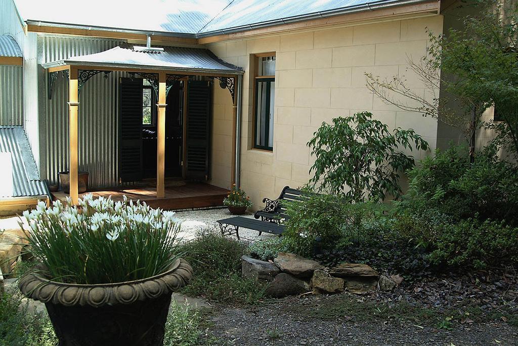 Tizzana Winery Bed And Breakfast Sackville Reach Экстерьер фото